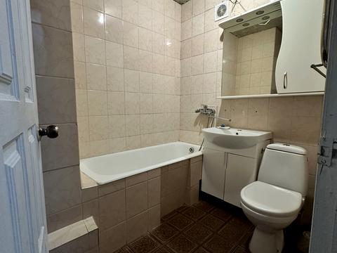 квартира за адресою Харківських Дивізій вул., 5