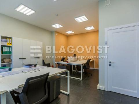 коммерческая по адресу Новоселицкая ул., 7