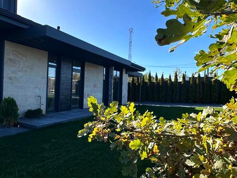 дом по адресу Іванковичі