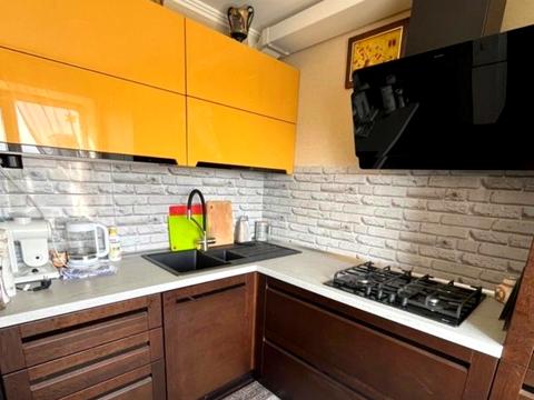 квартира за адресою Тополь1, 6
