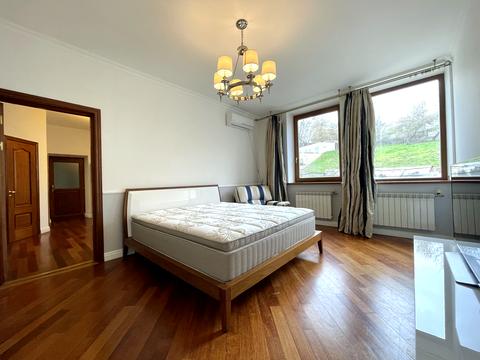 квартира за адресою Докучаєвський пров., 4