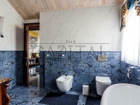 будинок за адресою с. Плюти, Світанкова, 10