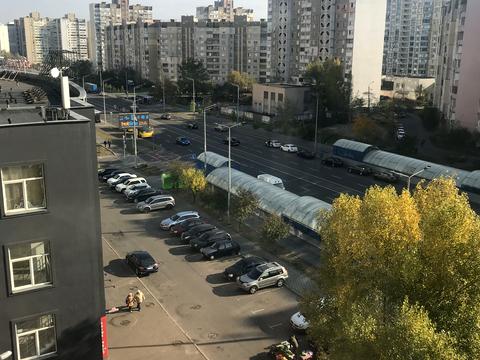 квартира за адресою Милославська вул., 8