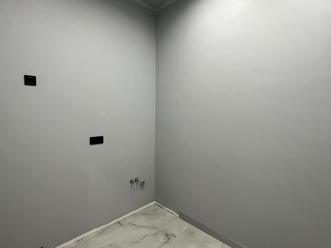 комерційна за адресою Київ, Андрія Верхогляда вул. (Михайла Драгомирова), 14-А