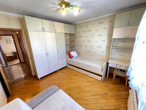 квартира за адресою Йорданська вул. (Лайоша Гавро), 11-Д