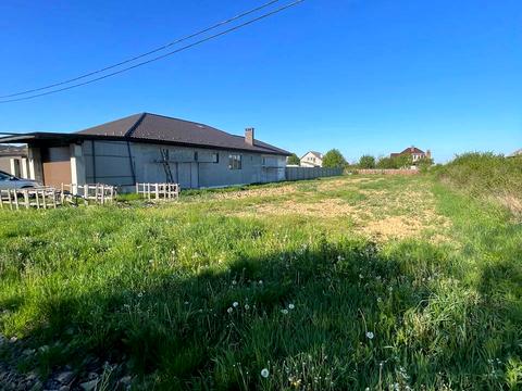 ділянка за адресою Молодіжна вул.