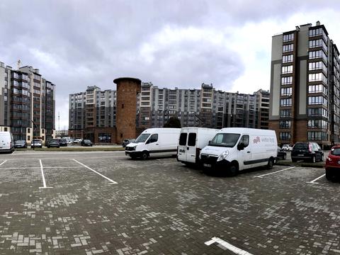 комерційна за адресою Домбровського вул., 3д