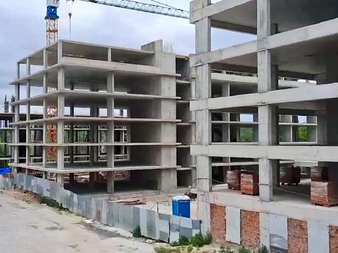 комерційна за адресою Пилипа Орлика вул., 18а