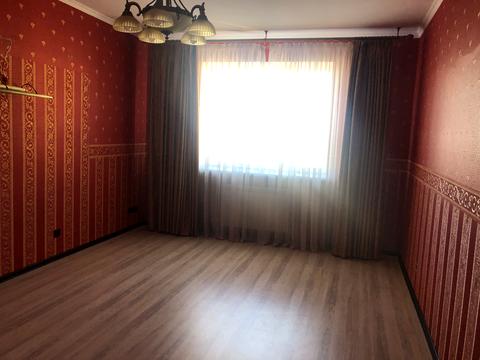 квартира за адресою Анни Ахматової вул., 13-Д