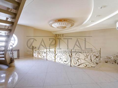 комерційна за адресою Володимира Івасюка просп. (Героїв Сталінграду), 24-А