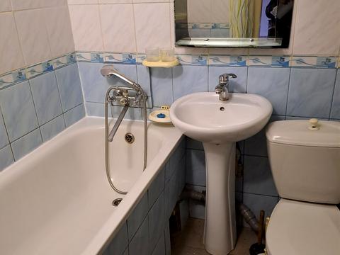 квартира за адресою Дмитра Апухтіна вул., 25