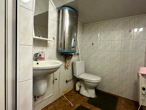дом по адресу київська, 1
