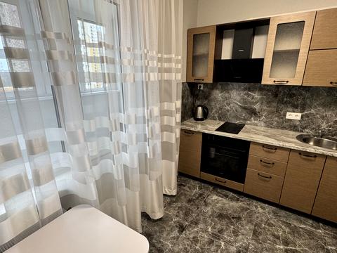 квартира за адресою Софії Русової вул., 1