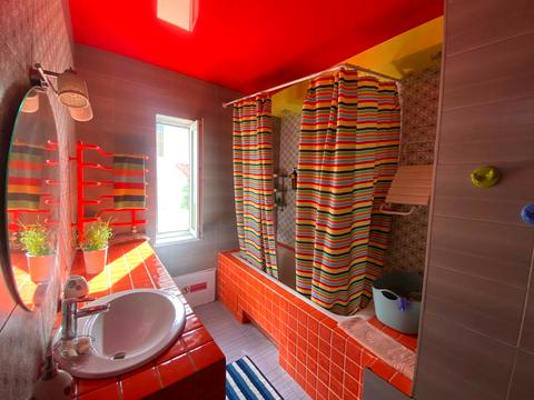 дом по адресу Тениста