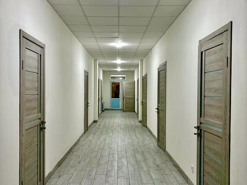коммерческая по адресу Володимира Мономаха вул., 12