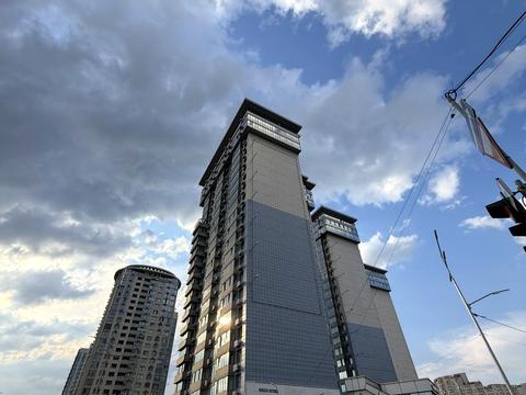 коммерческая по адресу Днепровская набережная ул., 14