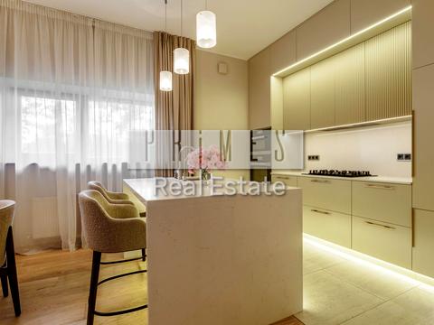 будинок за адресою Каштанова