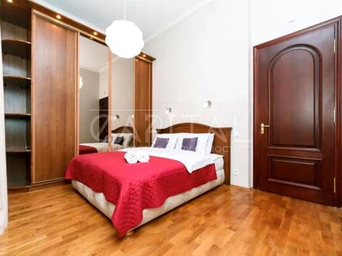 квартира по адресу Антоновича ул. (Горького), 24Б