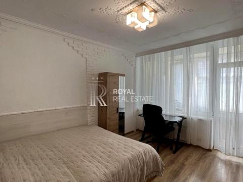 квартира за адресою Дмитрівська вул., 60/19