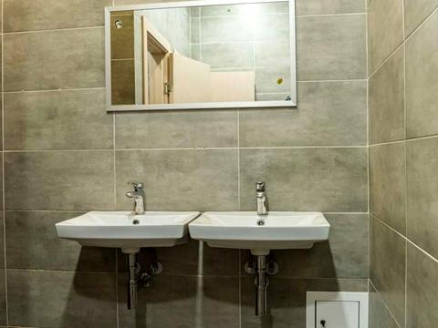 комерційна за адресою Київ, Польова вул., 21