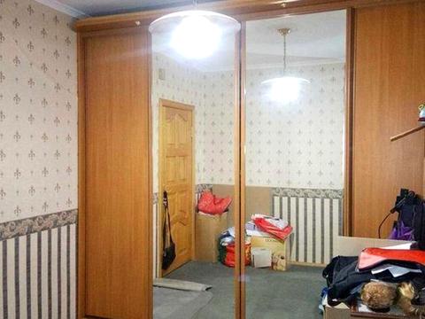 квартира за адресою Академіка Єфремова вул. (Командарма Уборевича), 19-А