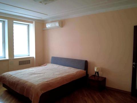 квартира за адресою Миколи Бажана просп., 12