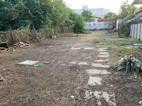 ділянка за адресою Львівська вул.