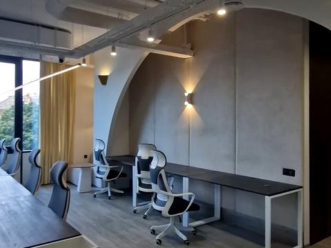 комерційна за адресою Бульварно-Кудрявська вул. (Воровського), 15