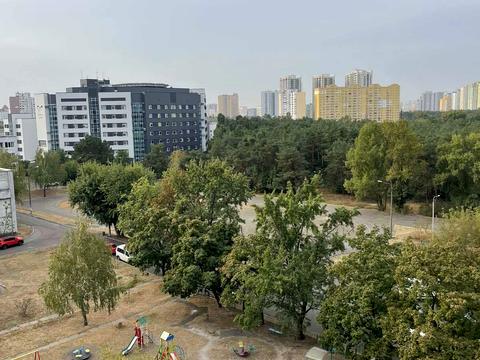 квартира за адресою Братиславська вул., 7