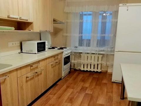 квартира по адресу Квартальна ул. (Гладкова), 3