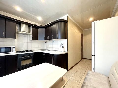 квартира за адресою Валентинівська вул. (Блюхера), 24а