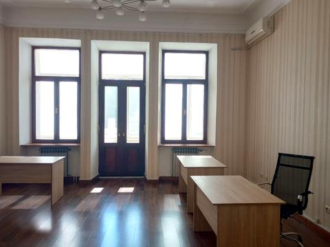 коммерческая по адресу Французский бульв., 11