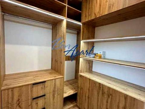 квартира за адресою Причальна вул., 12