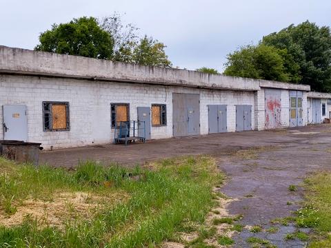 коммерческая по адресу Тритузна, 251