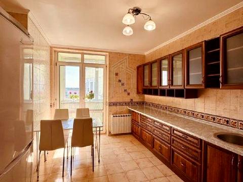 квартира за адресою Науки просп., 80-А/73