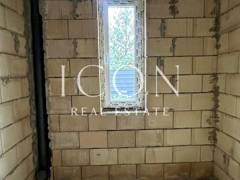 будинок за адресою Квітнева вул.