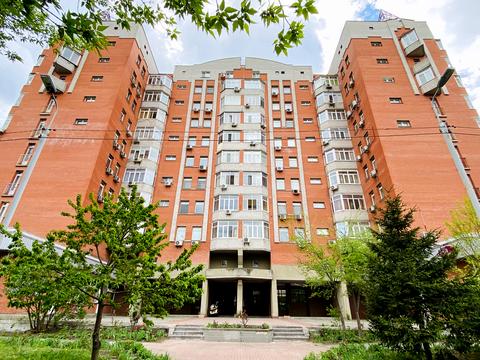 комерційна за адресою Боткина, 4