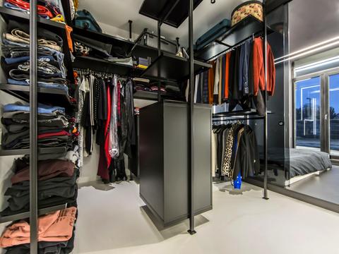 квартира за адресою Джона Маккейна вул. (Івана Кудрі), 7