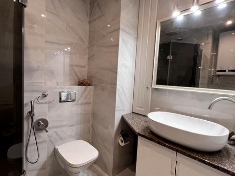 квартира за адресою Андрія Верхогляда вул. (Михайла Драгомирова), 14-А