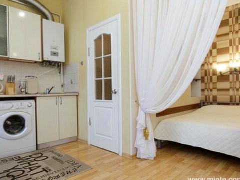 квартира за адресою Троїцька вул., 12