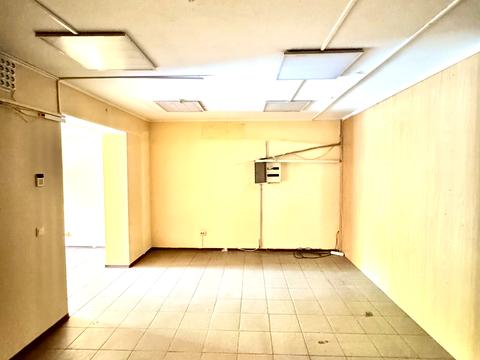 комерційна за адресою Криворіжсталі вул. (Орджонікідзе), 9