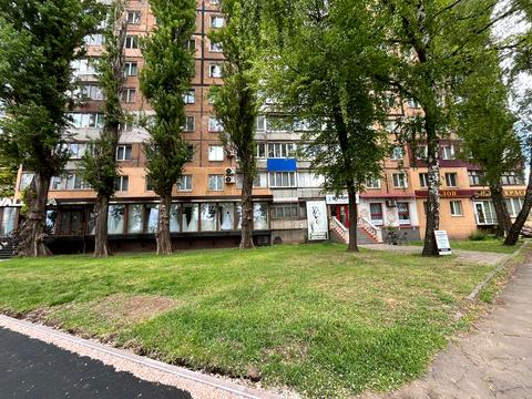 коммерческая по адресу Міру, 21