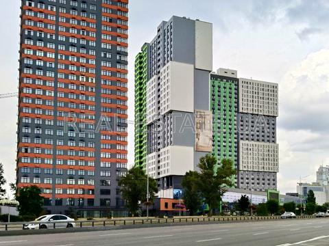 коммерческая по адресу Миколы Бажана просп., 17