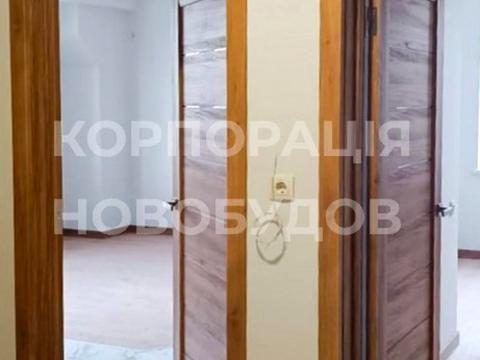 квартира по адресу Парижской Коммуны ул., 4