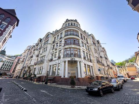 коммерческая по адресу Воздвиженская ул., 48