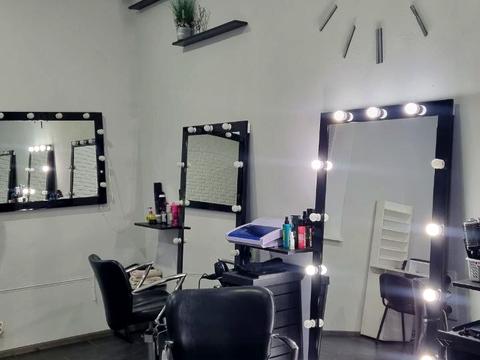 комерційна за адресою Садова вул., 1-В