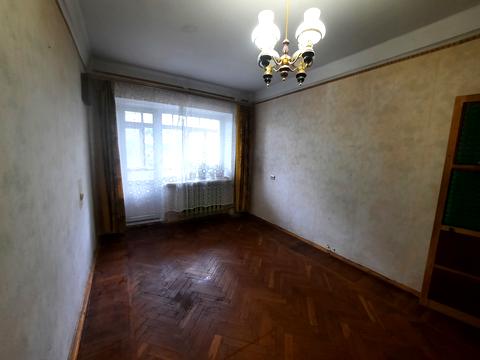 квартира за адресою Космонавтів вул., 6