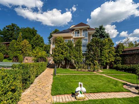 будинок за адресою вул. Заплавна, 5