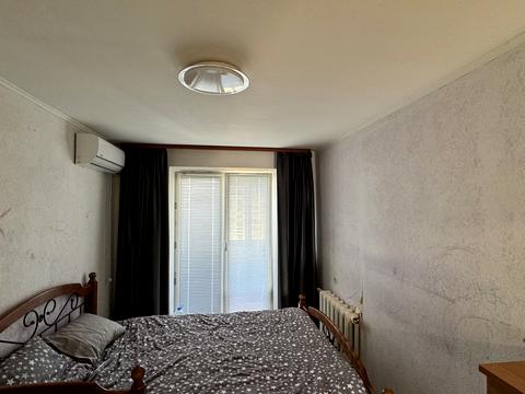 квартира за адресою Тополина вул., 18