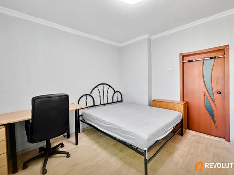 квартира за адресою Академіка Вернадського бульв., 63